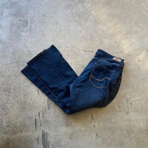 Levi’s Modern Bootcut jeans womens size 33 30